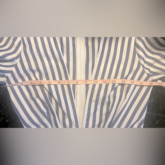 AOMEI ORIGAMI PEPLUM STRIPED TOP - Picture 10 of 12